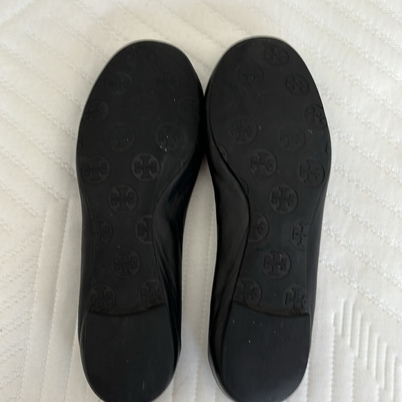 Tory Burch Leather Minnie Ballet Travel Flats in Perfect Black/Gold Size 7.5 - Picture 12 of 16